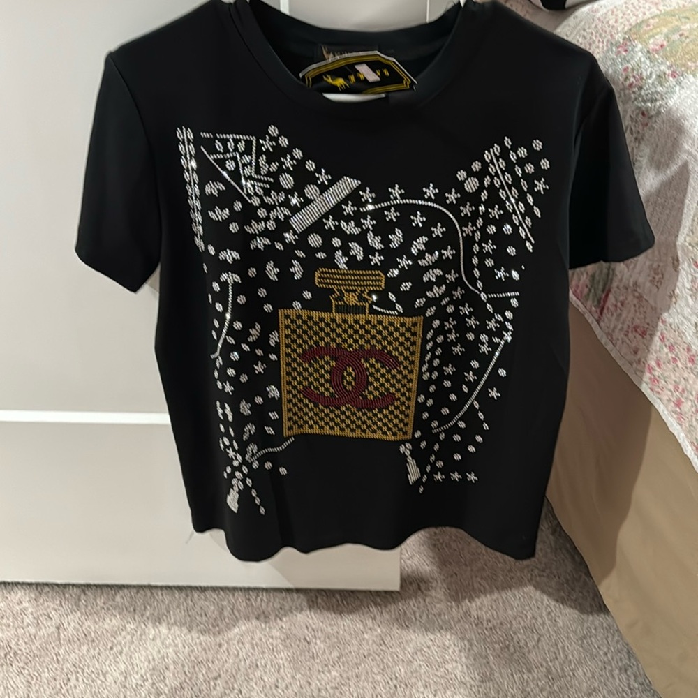Woman’s shirt